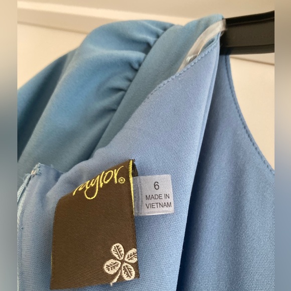 Taylor dress like new size 6 - Picture 5 of 8